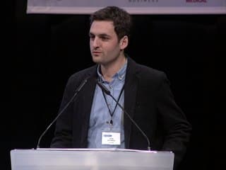 BÉNÉFICE DU CLAMPAGE RETARDÉ DU CORDON DANS LES ALLO-IMMUNISATIONS ÉRYTHROCYTAIRES